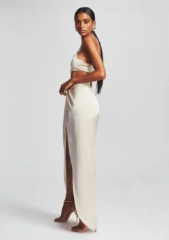 Zeke Bra 8 Zeke Bra -TrendAura Store Ecommerce Crop 220712.RETROFETE SET1 SHOT 48 7019 eComm