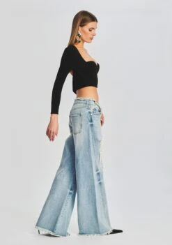 Quincey Long Sleeve -TrendAura Store Ecommerce Crop 221115 Ecom SET1 SHOT 29 4756