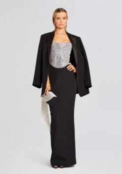 Jazlyn Dress 9 Jazlyn Dress -TrendAura Store Ecommerce Crop 23 11 15 JAZLYNDRESS BLACKSILVER 2110 ECOMM