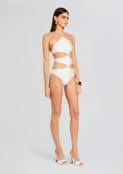 Morgan One Piece -TrendAura Store Ecommerce Crop 23 12 18 MORGANONEPIECE HELENYDRESS CREAM 0810 ECOMM