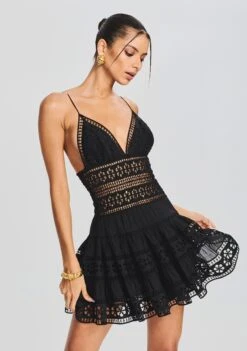 Isca Short Dress -TrendAura Store Ecommerce Crop 230221 SET1 Shot 11 1621 eComm