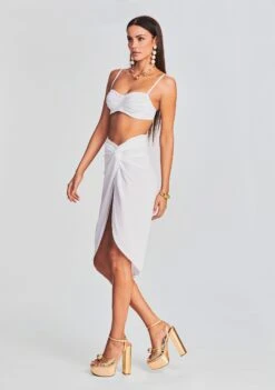 Agam Skirt -TrendAura Store Ecommerce Crop 230321 Set2 SHOT 80 2502 eComm 47d3f697 6c10 48dd ae7e b1e7b951ec06