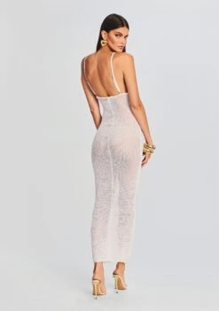 Isabel Dress -TrendAura Store Ecommerce Crop 230419 SET1 Shot 25 4850 eComm