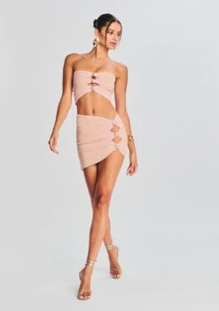 Adelie Top -TrendAura Store Ecommerce Crop 230510 RETROFETE SET1 6679 eComm 523109f8 1c34 431d 80e6 2c5c6b2a1aaa