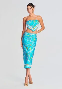 Natalia Silk Scarf Top 9 Natalia Silk Scarf Top -TrendAura Store Ecommerce Crop 230510 Set2 SHOT 13 1639 eComm