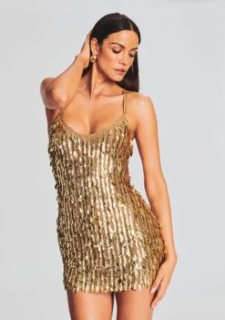 Saros Feather Sequin Dress 9 Saros Feather Sequin Dress -TrendAura Store Ecommerce Crop 230516 SET2 SHOT 21 1762 eComm