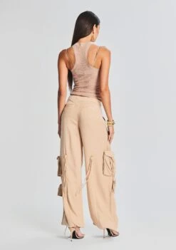 Jada Top -TrendAura Store Ecommerce Crop 230621 ECOM SET2 SHOT 08 1135