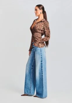 Olsen Silk Top -TrendAura Store Ecommerce Crop 230718 SET2 OLSENTOP MONETBRA 4283 ECOMM