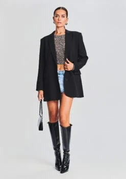 Torrey Sequin Top -TrendAura Store Ecommerce Crop 230815 SET2 TORREYTOP RAVENBLAZER VANESSASKIRT 0914 ECOMM