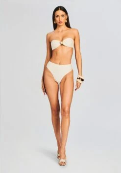 Lucia Bikini Top 9 Lucia Bikini Top -TrendAura Store Ecommerce Crop 231128 LUCIABIKINITOP YARALYCRAMAXIDRESS 4916 ECOMM