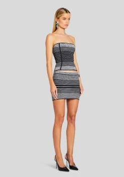 Lise Top -TrendAura Store Ecommerce Crop 24 01 10 LISETOP MINETTESKIRT METALLICBLACKSILVER 0612 ECOMM