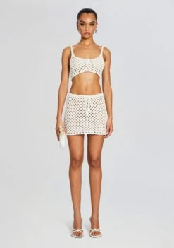 Thea Knitted Skirt -TrendAura Store Ecommerce Crop 24 02 16 THEATOP THEASKIRT WHITE 1663 ECOMM db869023 f013 4c69 ba9e 8de09fcef1c4